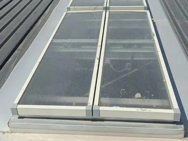 通風采光天窗